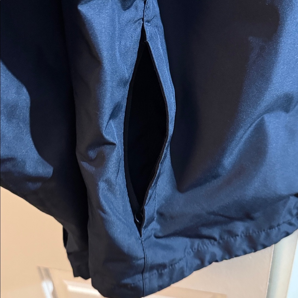 Helly Hansen Navy Windbreaker Jacket - Picture 6 of 8